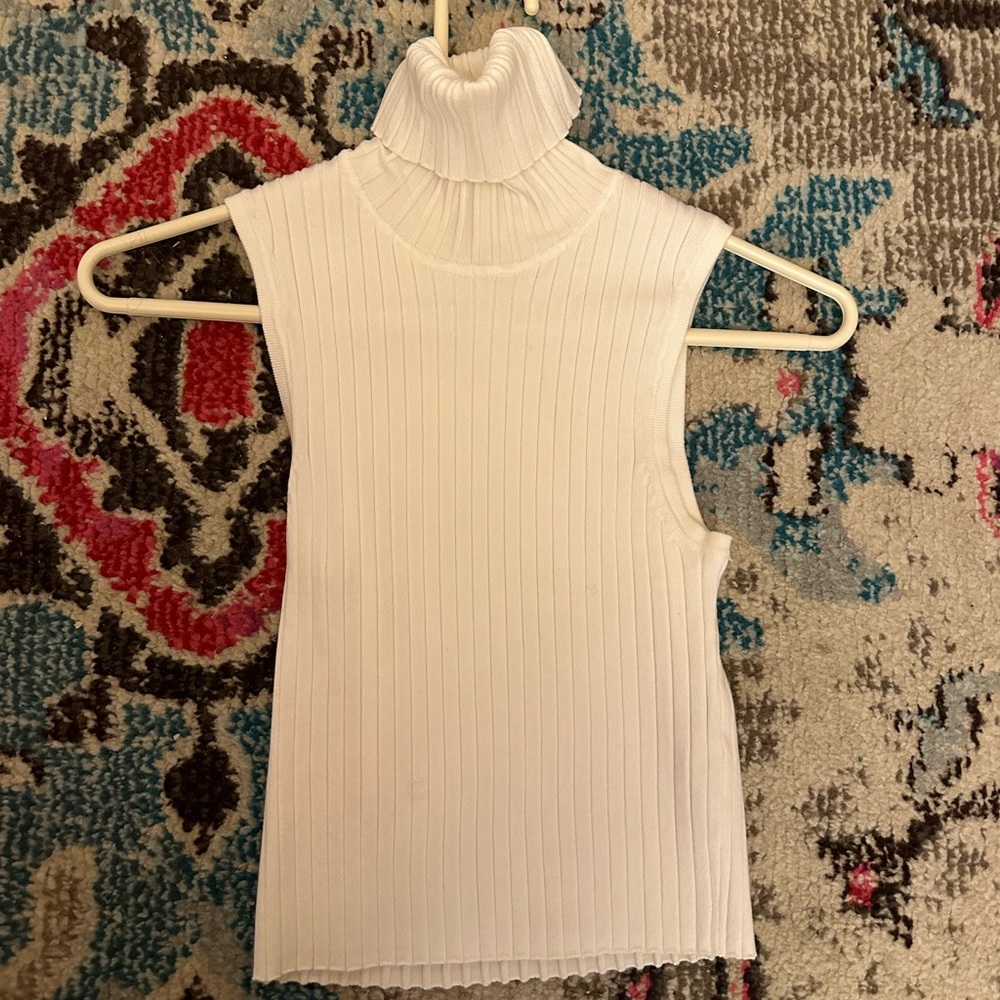 Zara white turtle neck shirt size medium